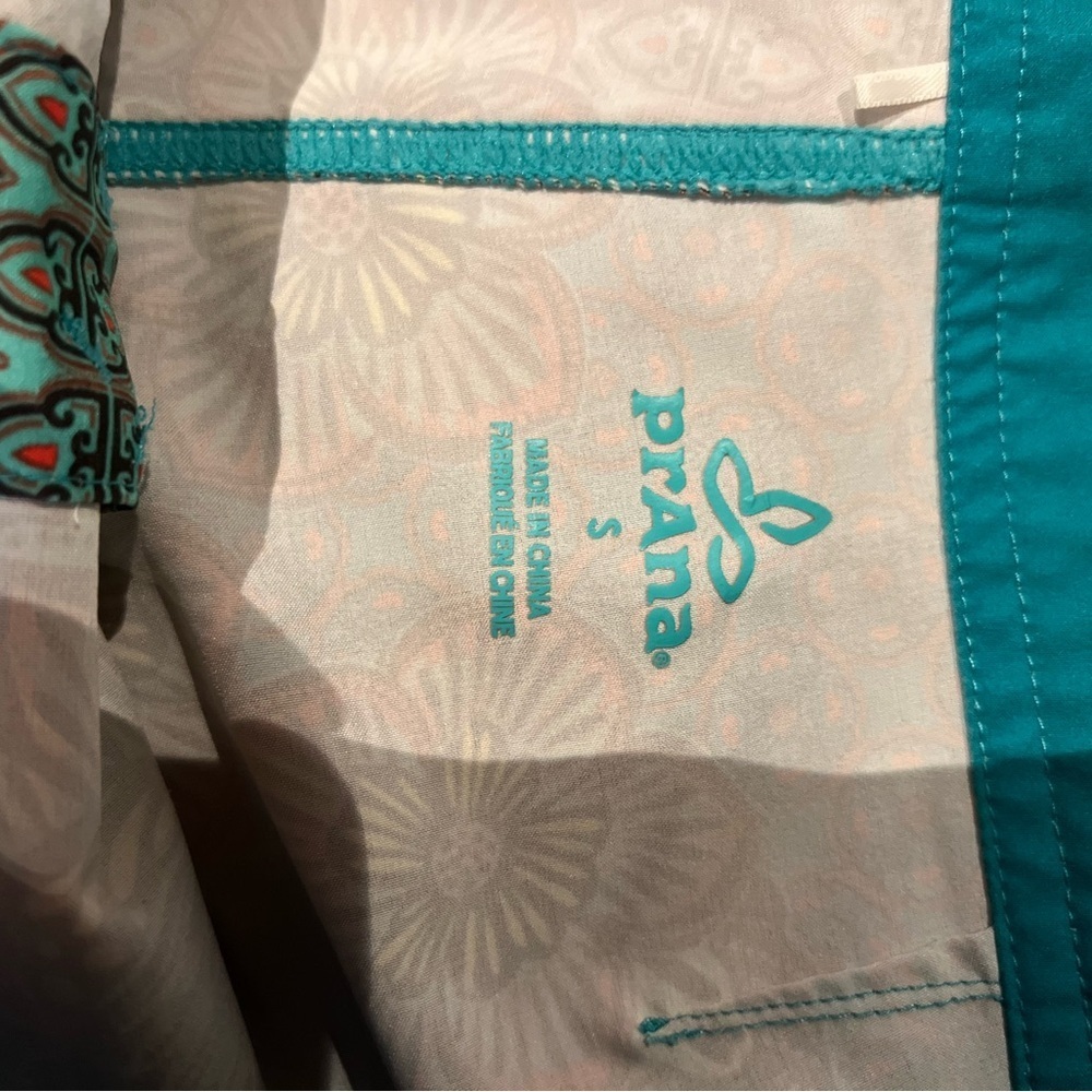 Prana women’s bikini and swim shirt set small bathing suit - Picture 3 of 6